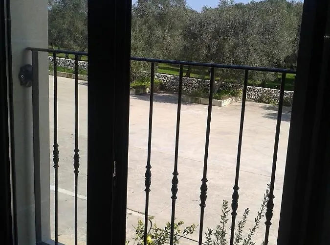 Masseria Montevergine Фермерський будинок